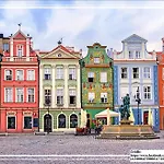 Saint Marcin In The Center Daire