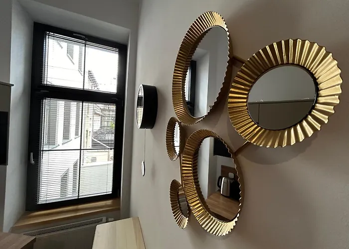 Saint Marcin In The Center Daire